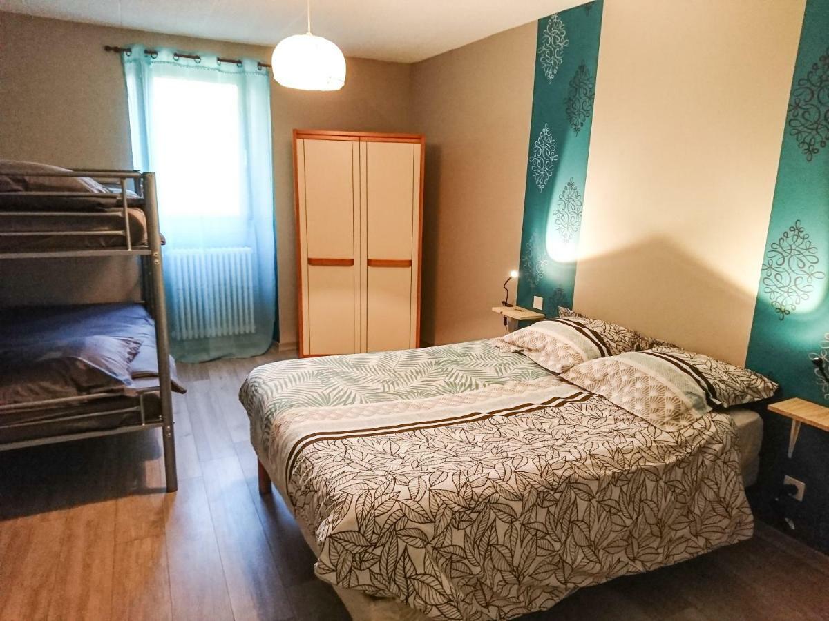 Gite De 6 Personnes La Faviere Billecul Exteriör bild